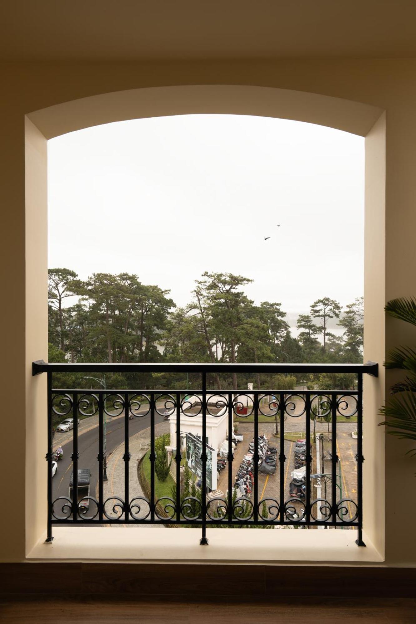 Lumina Hotel Da Lat Central מראה חיצוני תמונה